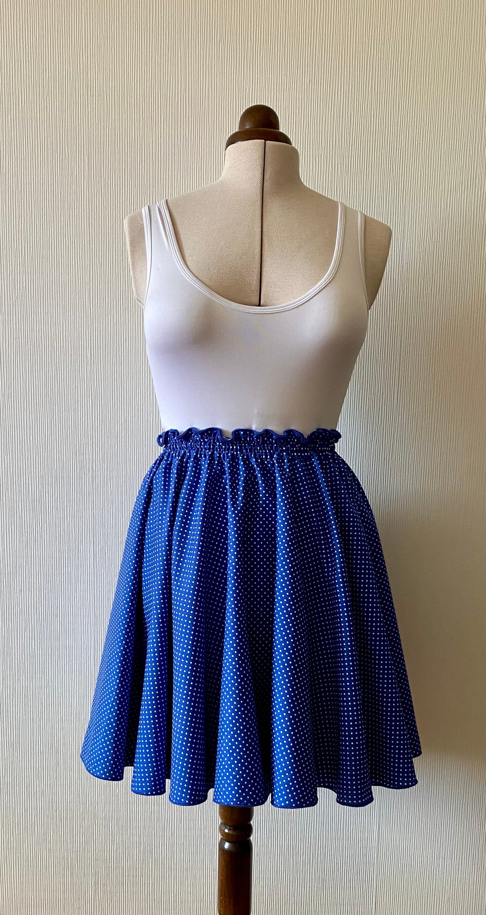 Beautiful circle skirt for LADIES AND GIRLS Retro 50s Style