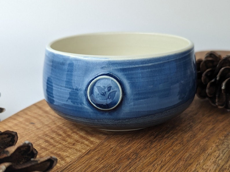 Porcelain matcha bowl Available in green or blue Adorned with a tea leaf stamp Handmade in Canada image 3