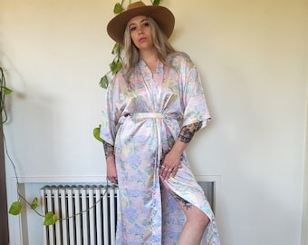 Vintage pastel floral silk robe / vintage silk floral long dress / lightweight silk robe dress / floral silk wrap dress / vintage silk dress