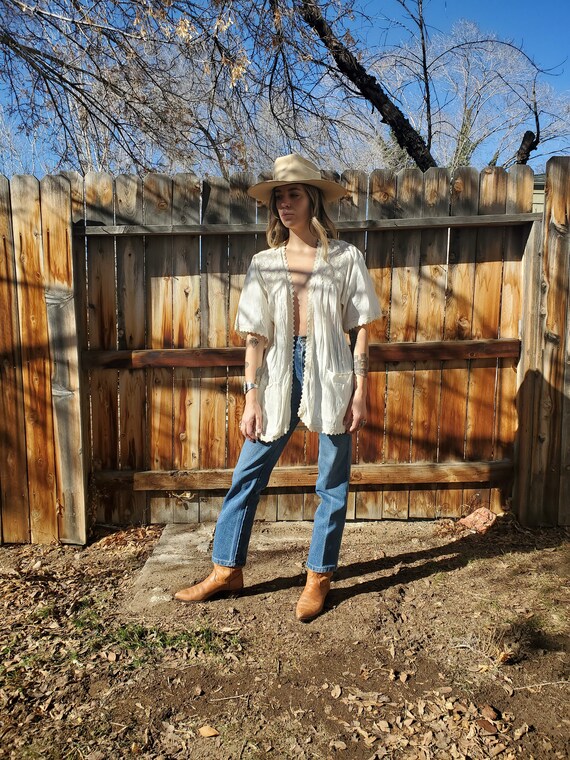 Antique cotton crochet cardigan robe top / antique