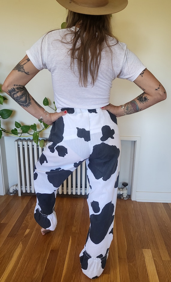 Peach Love California High Rise Cow Flare Pant - Women's Pants in Cream  Brown | Buckle