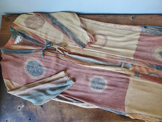 Vintage Rayon India Kimono / Glode trotter Bali In