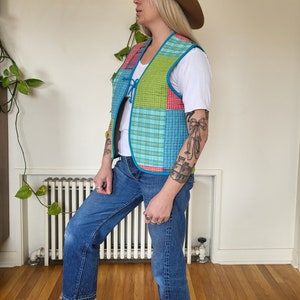 Vintage handmade quilt blanket vest / vintage quilt blanket handmade vest layering top / green plaid quilt layering vest top with tie image 5