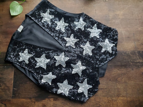 Black and silver sequin star silk vest / small seq
