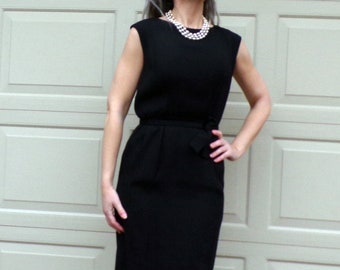 high-quality BLACK 1950's FAILLE wiggle DRESS 50's S (F1)