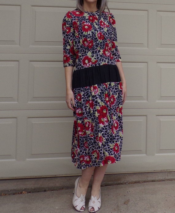 EARLY 1930's FLORAL DRESS silky rayon dropped wais
