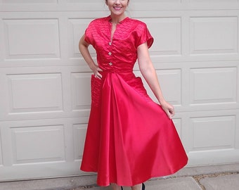 RED SATIN 40's 50's DRESS stunning S M (B5)