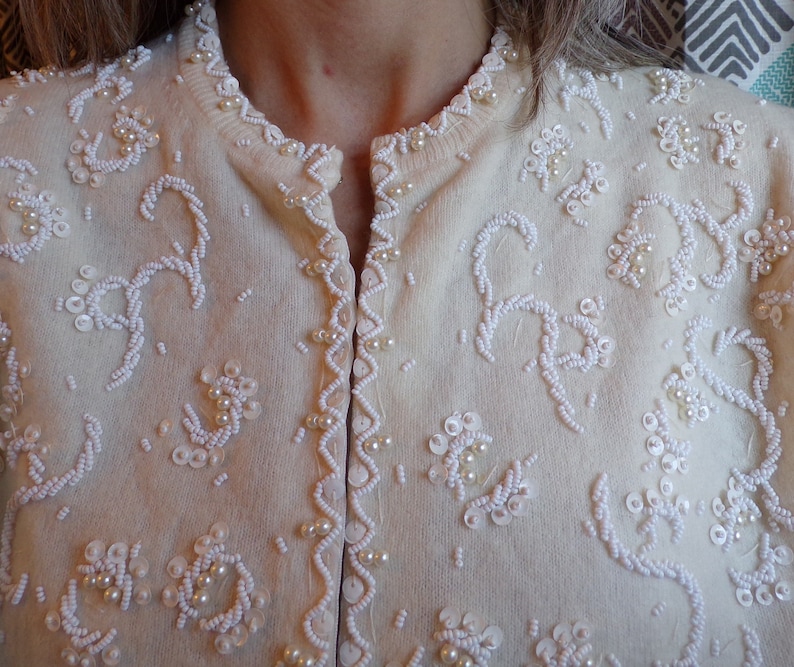 B5 vic /& vic IVORY BEADED CARDIGAN 1950/'s 1960/'s sweater S M