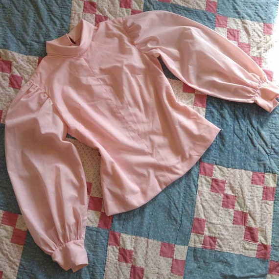 PINK swiss dot LANTERN SLEEVE blouse S (A6) - image 10