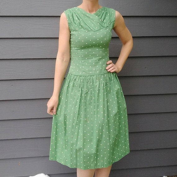 1950s GREEN POLKADOT DRESS 50s cotton S (F1)