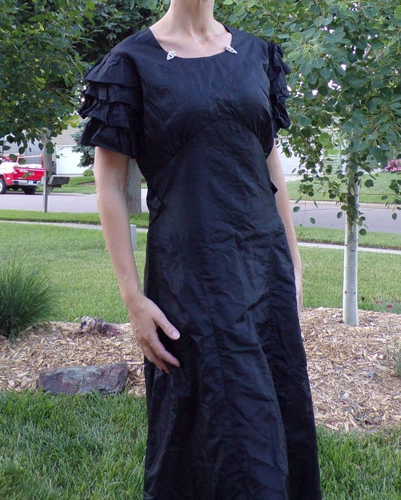 SILK TAFFETA 1930's DRESS black gown ruffle sleeve