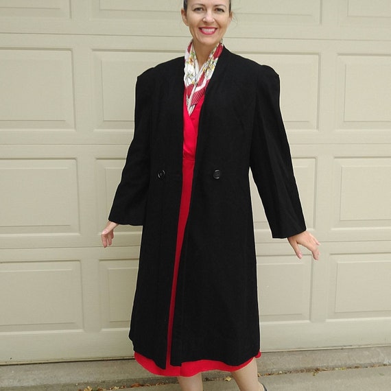 VINTAGE WOOL COAT black 30's 40's hirshmaur light