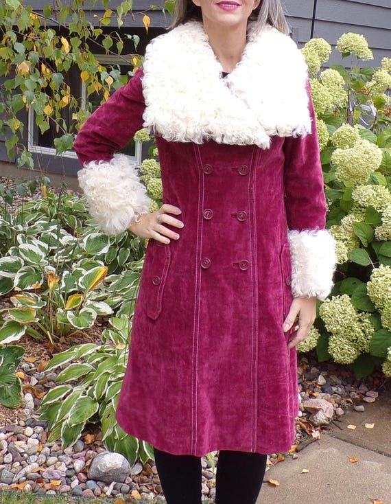 PURPLEY PINK VELVET 1970's 70's trench coat fur tr