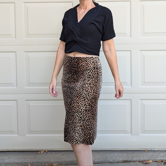 1990's 90's LEOPARD VELVET SKIRT S (E2) - Etsy