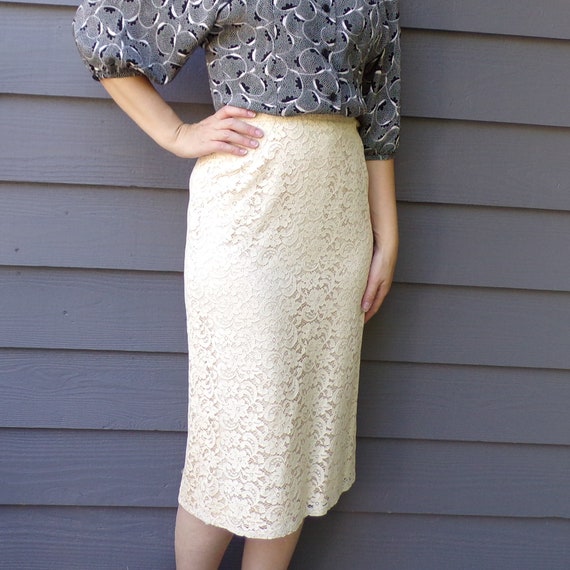 IVORY LACE PENCIL skirt vintage 1960's 1950's S (… - image 4