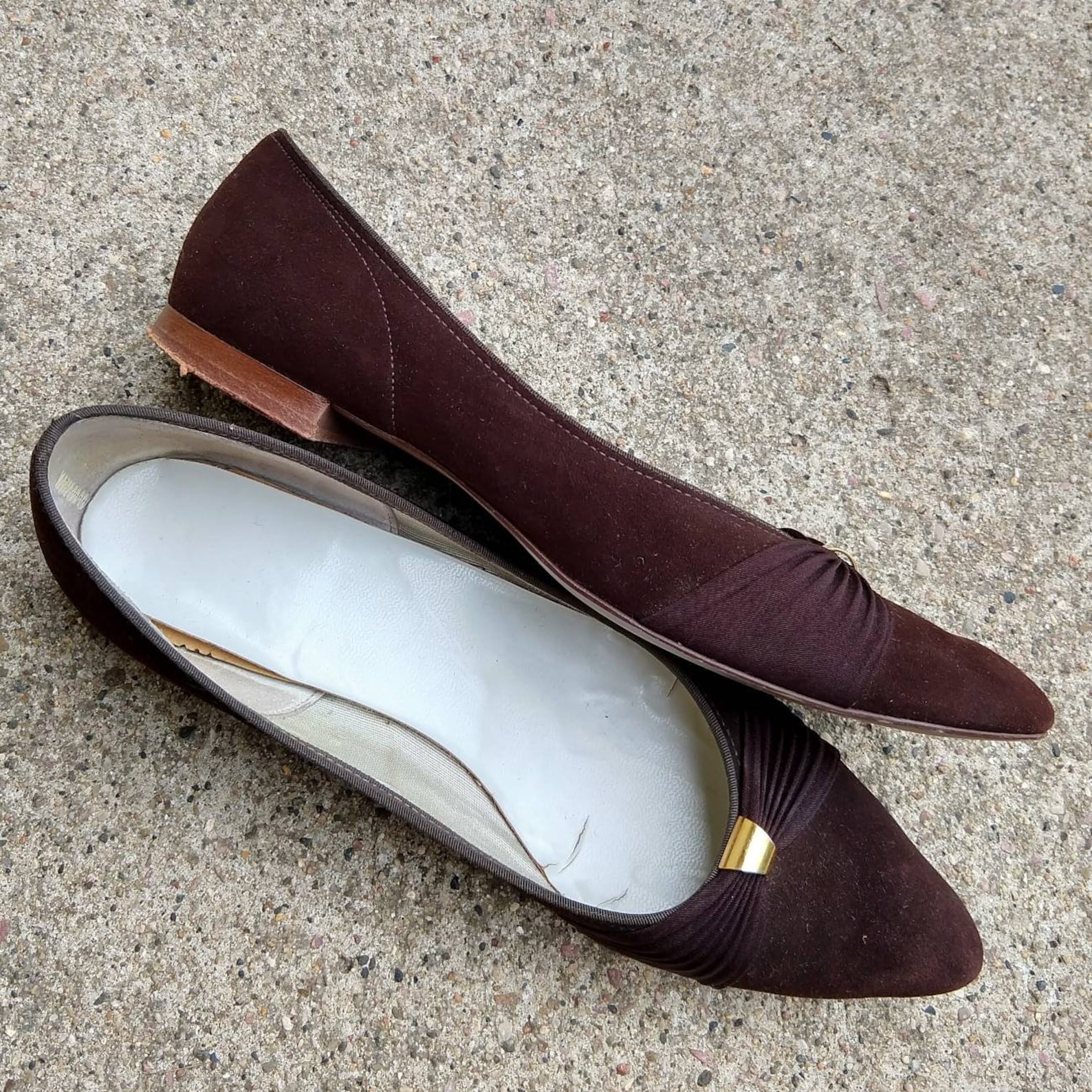 CHOCOLATE BROWN FLATS 1950s 1960s 7 A A Etsy
