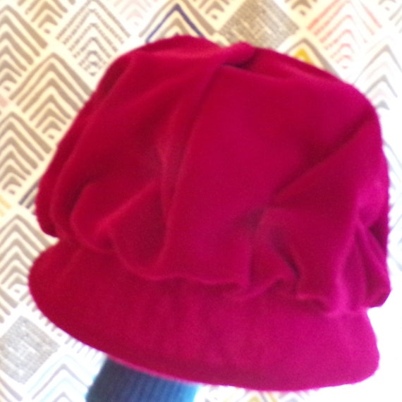 RICH BERRY PINK velvet jonquil 1960's hat 60's - image 9