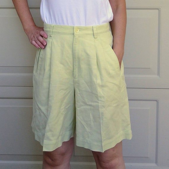 LIZ CLAIBORNE limeade linen walking shorts LIZSPOR