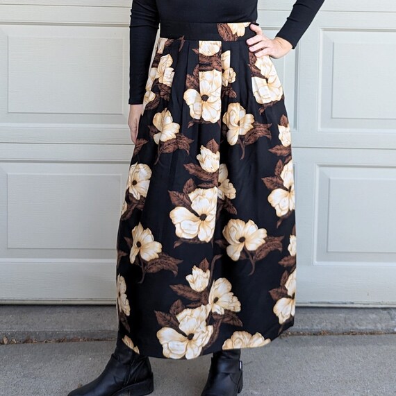 1980's 1990's RAYON MAXI SKIRT floral S M (A10) - image 1