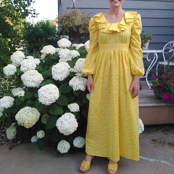 YELLOW SEERSUCKER MAXI dress ruffled boho 1970's … - image 2