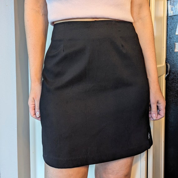 1990's Y2K BLACK MINI SKIRT S (O4)