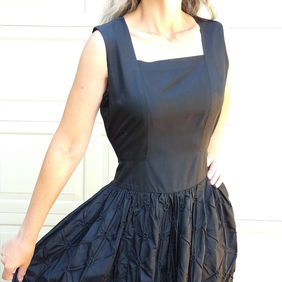 1950's BLACK TAFFETA GOWN 50's maxi dress M (N6) - image 2