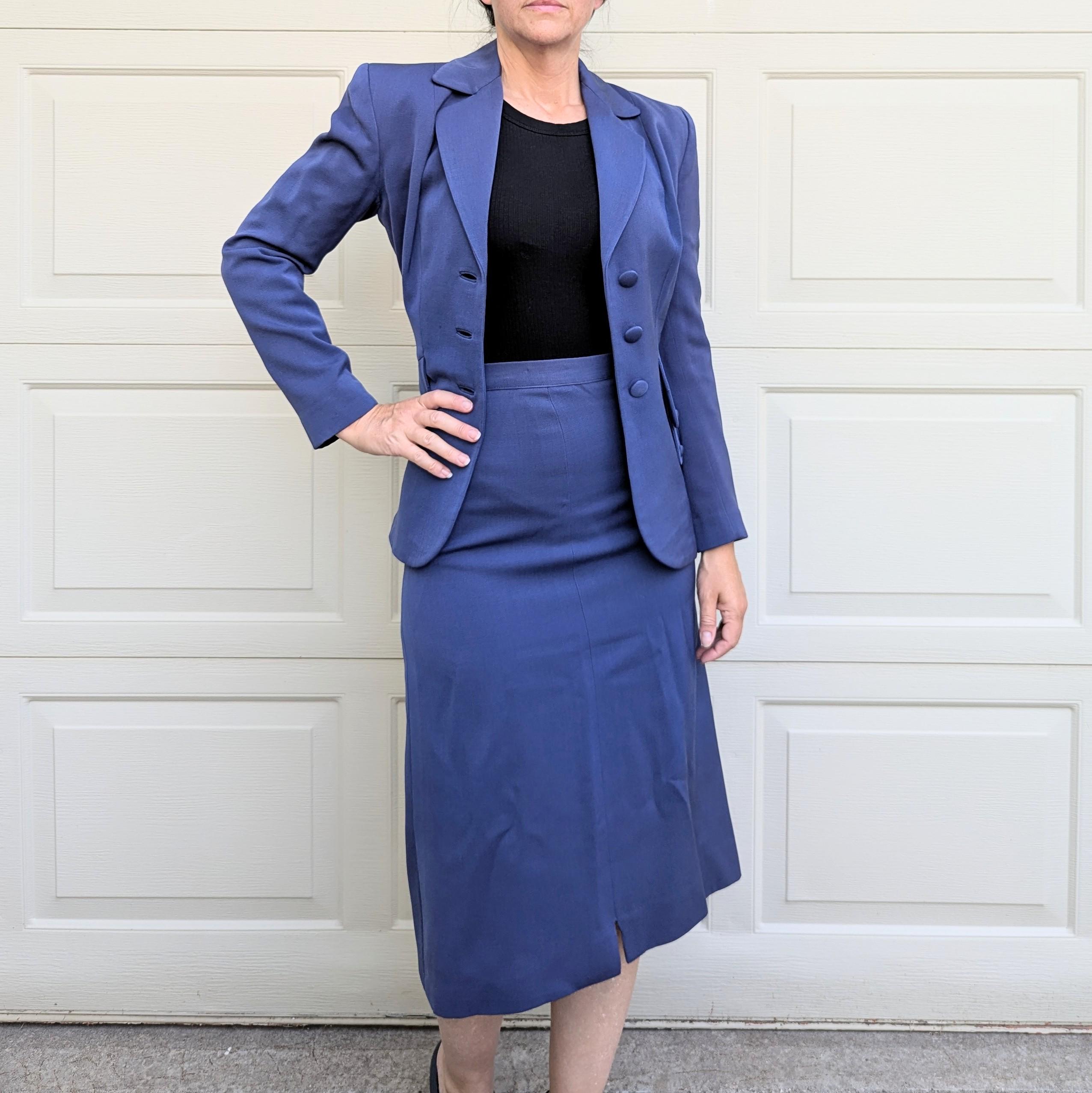 1940's Blue Wool Gab CURVY SKIRT SUIT 40's Xs Ireland