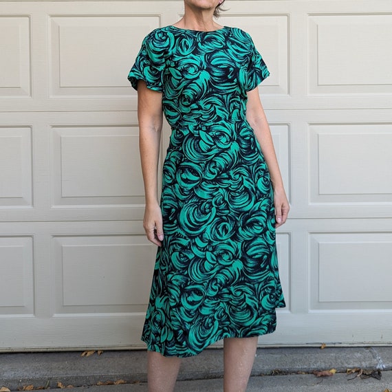 1980's does 1940's FLORAL RAYON DRESS S (J11) - image 2