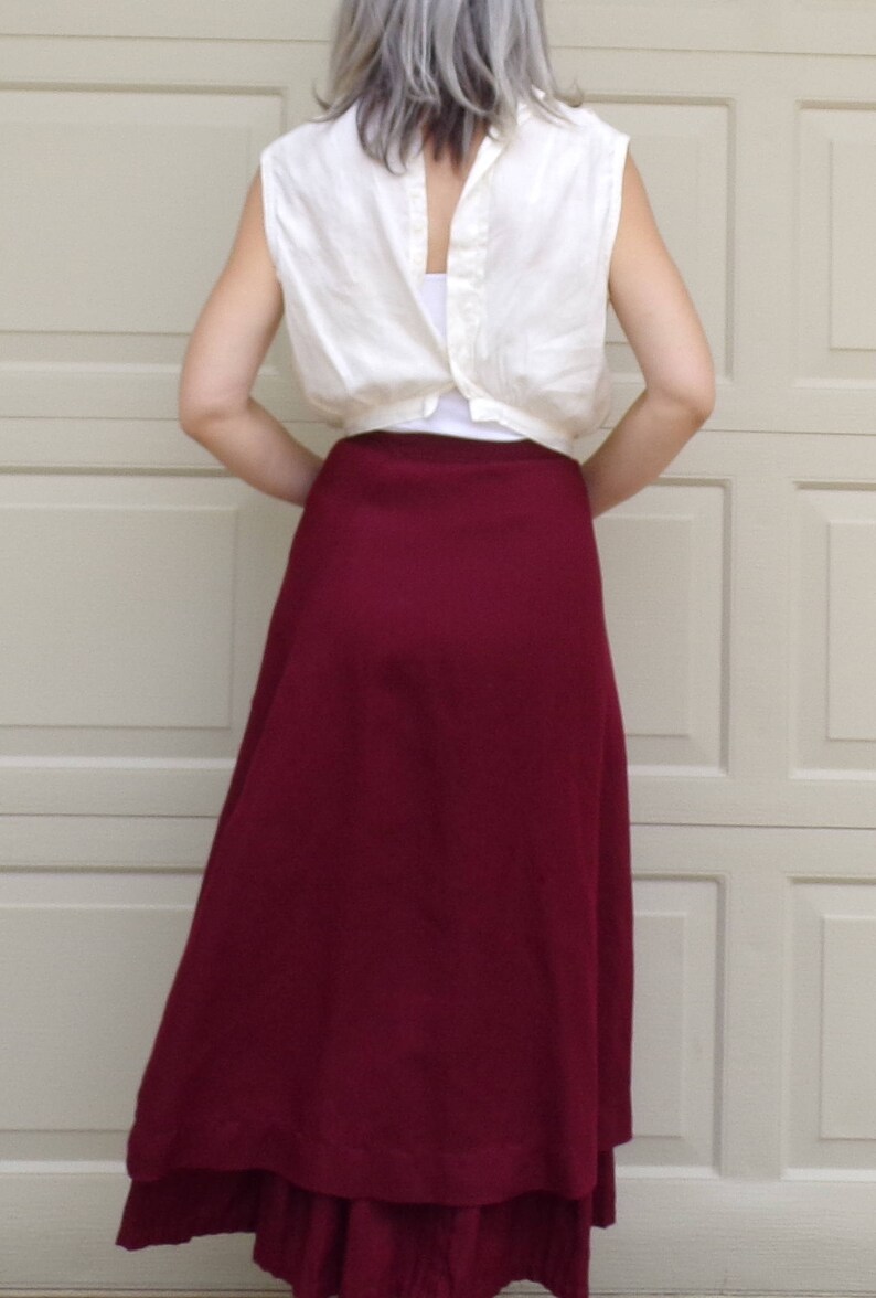WHITE EDWARDIAN BLOUSE layering sleeveless back button xs S H2