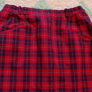 RED and NAVY PLAID pencil skirt 1950's 1960's preppy xs D9 image 3