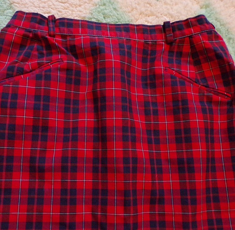 RED and NAVY PLAID pencil skirt 1950's 1960's preppy xs D9 image 3