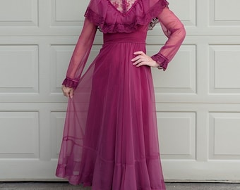 1970's NEO VICTORIAN DRESS 70's maxi xs (K1)