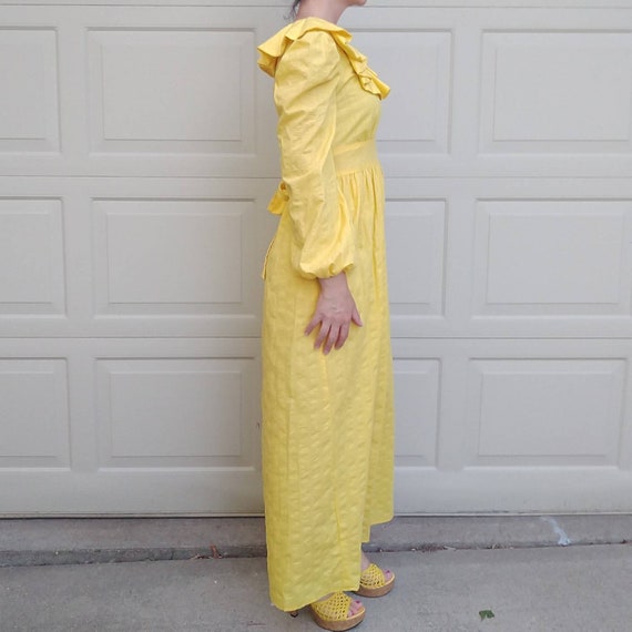 YELLOW SEERSUCKER MAXI dress ruffled boho 1970's … - image 7