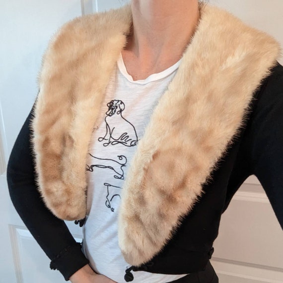 BLACK CASHMERE CARDIGAN sweater with fur collar S… - image 2