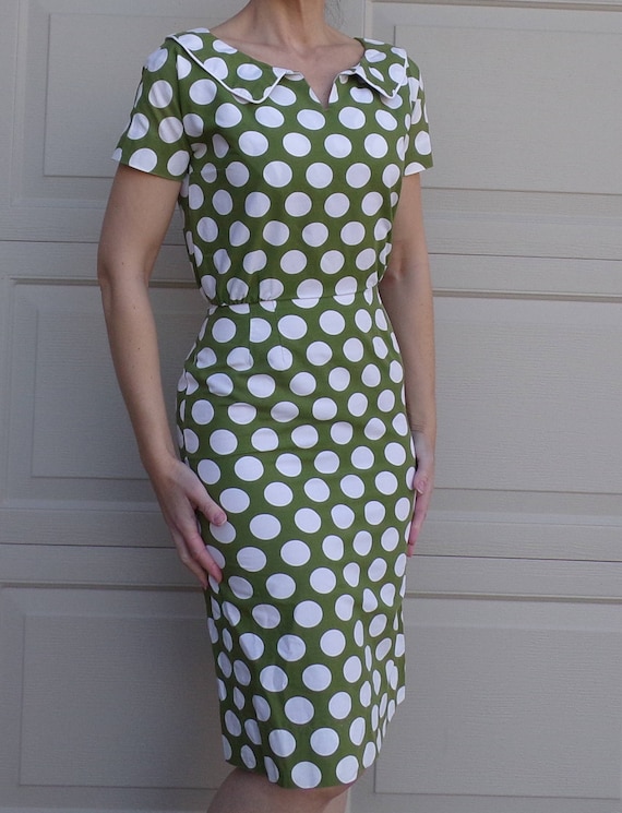 green and white POLKADOT WIGGLE DRESS 1950's 1960'