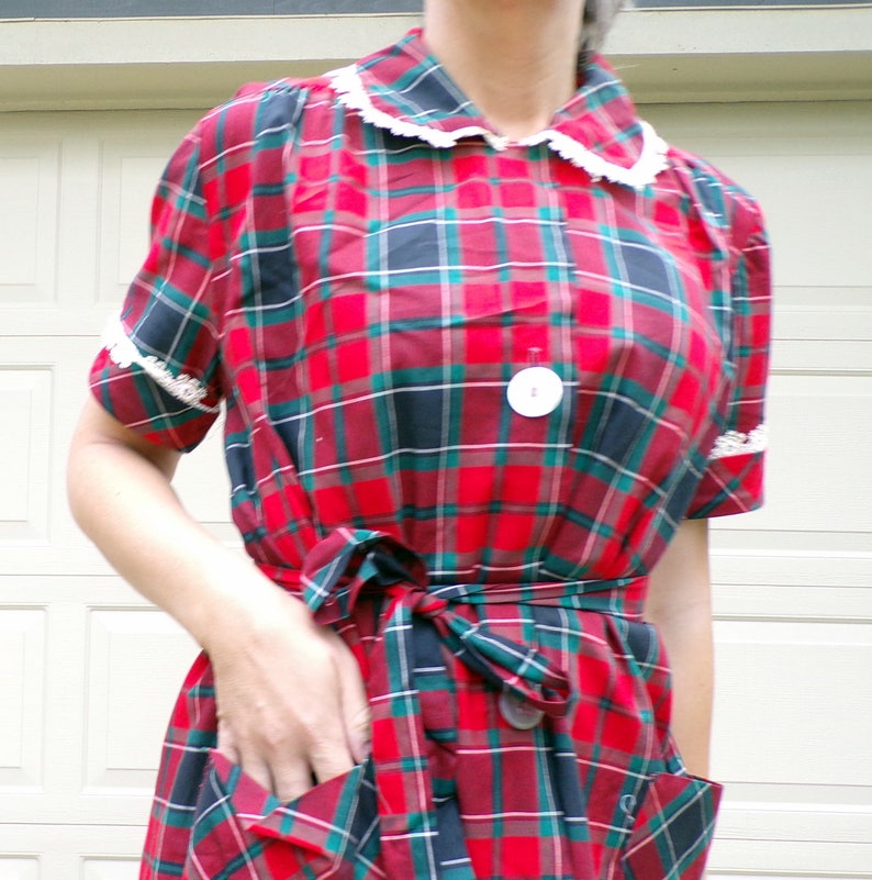 B9 RED PLAID maternity DRESS 1950/'s 1960/'s Peter Pan collar S