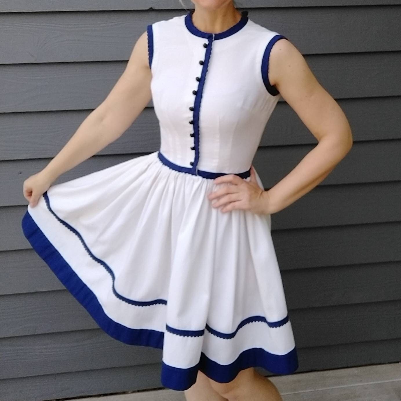 VICKY VAUGHN white pique DRESS 1950's xs (B2)