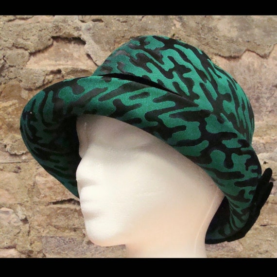 green black VINTAGE JACQUARD HAT 1950's 1960's - image 2