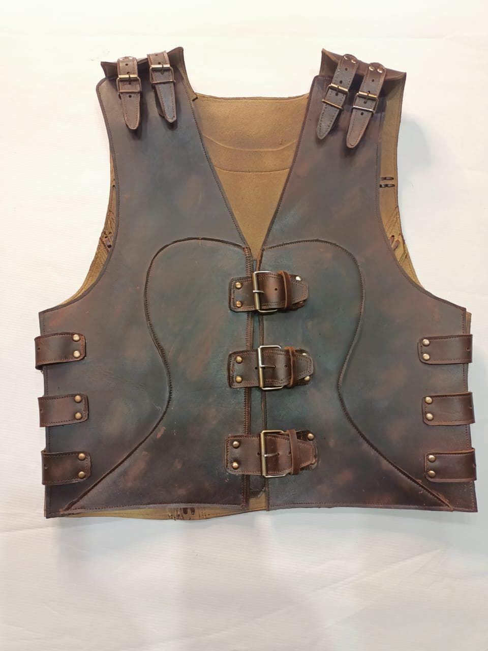 Veste en cuir sans manche pour un style biker très viril | Fun tuning