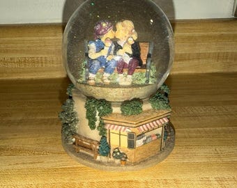 Encore 2002 Forever young Romantic Couple Snow Globe with Miniature Market Base