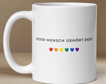 Tazza "Everyone Belongs", stampata su entrambi i lati | Regalo inclusivo | Tazza minimalista con messaggio | Cuori arcobaleno | 325 x 440 ml