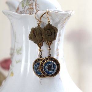 Stunning victorian blue metal button earrings ornate layered design mesh brass roses jewelry dangle antique vintage image 3