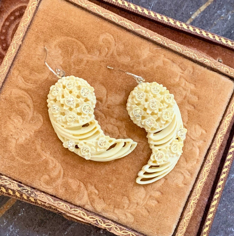 Antique pale lemon yellow Celluloid assemblage earrings rhinestones lightweight statement oldnouveau earrings vintage jewelry image 4