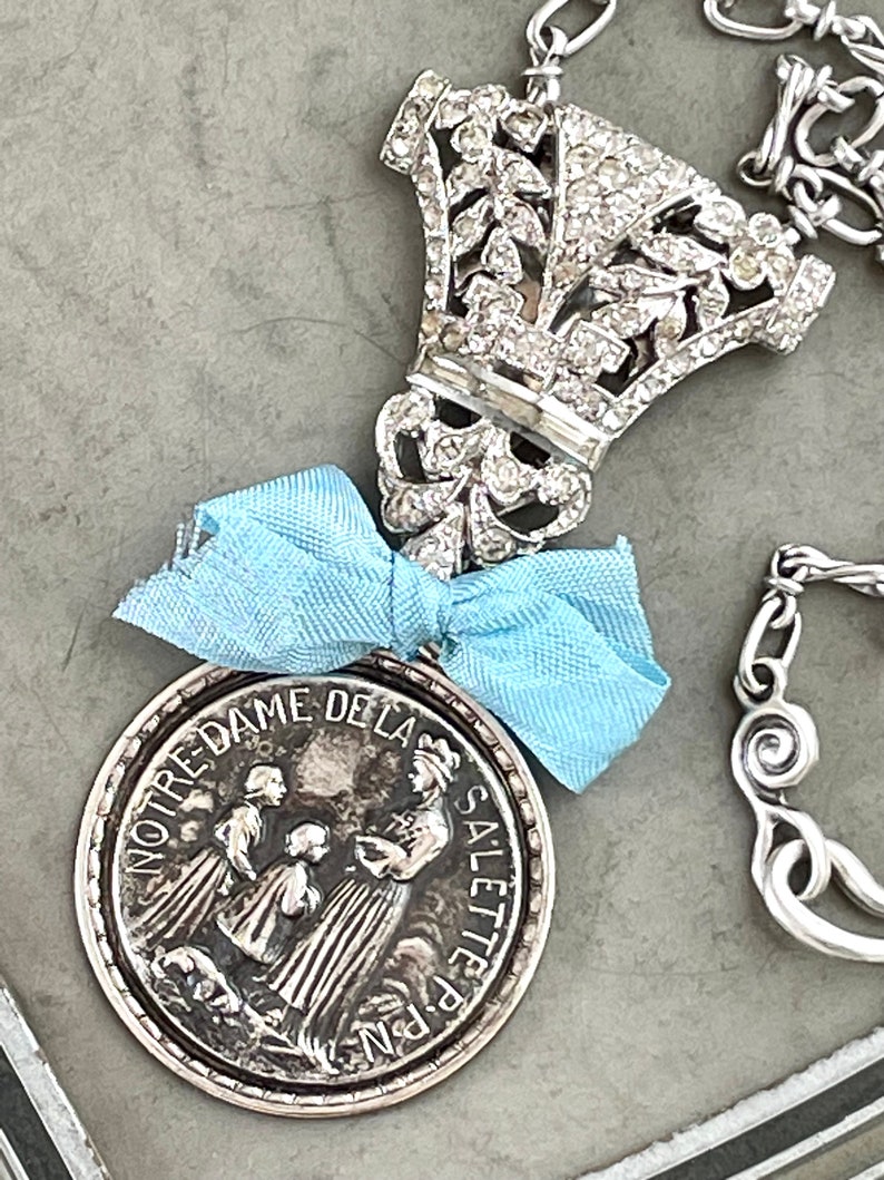 Notre Dame Lasalette PPN Our Lady Assemblage Necklace/belt Clip Jewelry ...
