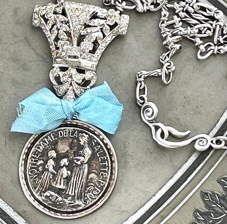 Notre Dame Lasalette PPN Our Lady Assemblage Necklace/belt Clip Jewelry ...
