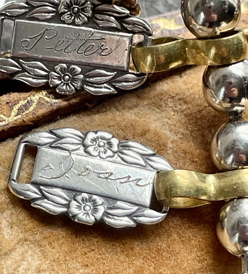 WW II Forget-Me-Not sterling name engraved necklace WW2 1942 silver remember bracelet links jewelry friendship Veterans vintage names differ image 8