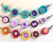 Happy Spring! Your choice mix 'n match Vintage button bracelet plastic spring colors jewelry lightweight pastel colors assemblage