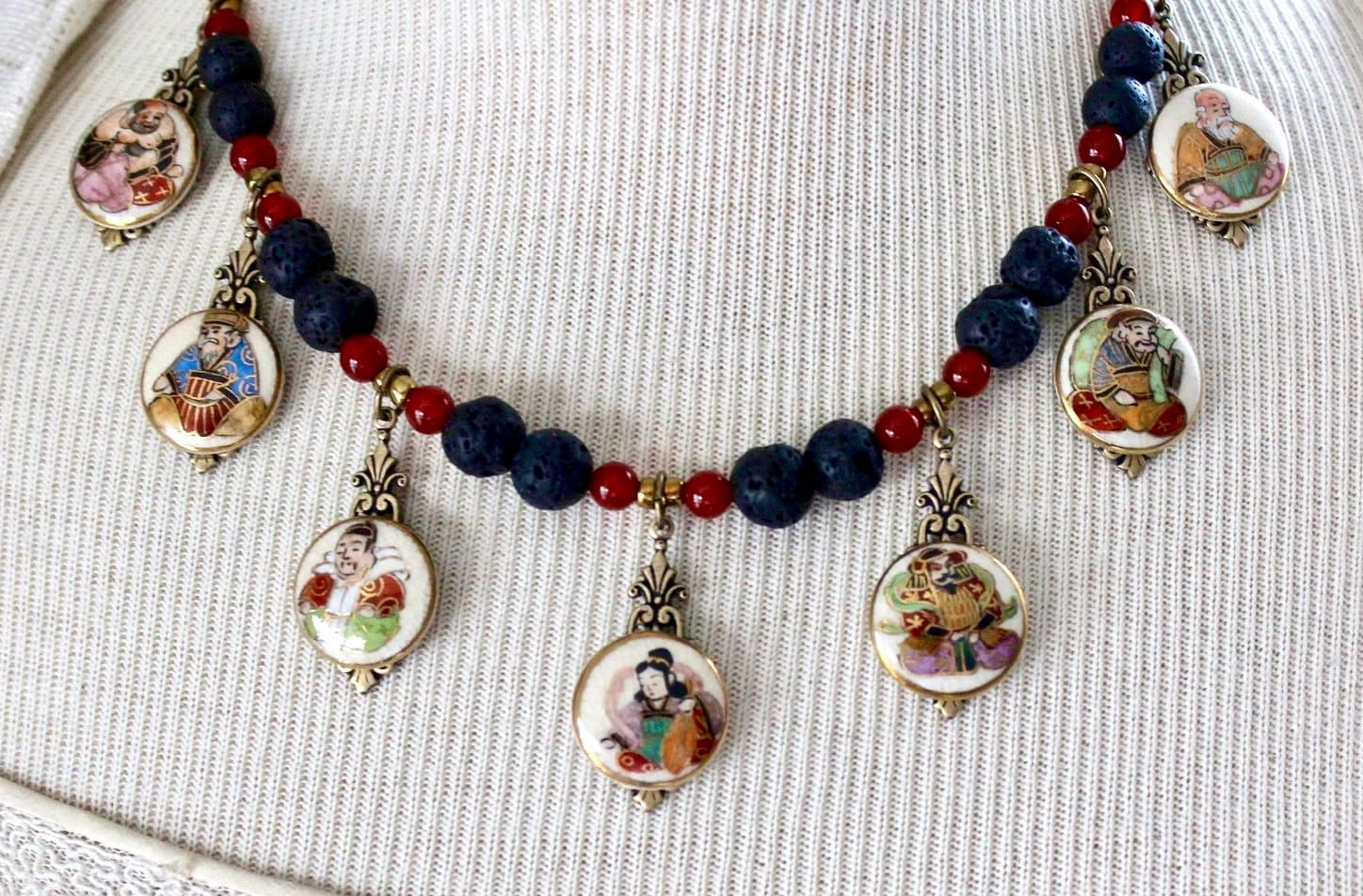 7 Fortune Gods Toshikane Arita Porcelain Seven Buttons Satsuma