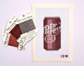 Dr Pepper Nadelspitze Leinwand | Handbemalt | 13 Maschen
