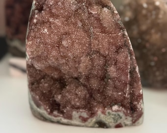 Natural mauve amethyst sugar druzy free form cut base specimen with bubbles